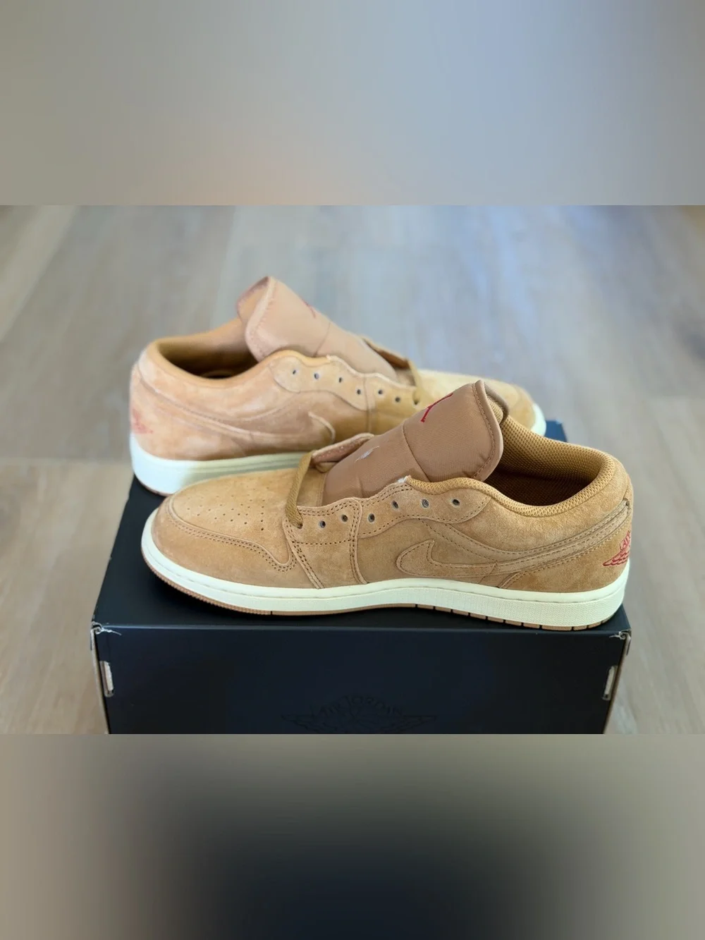 Jordan 1 Low SE Flax 9.5